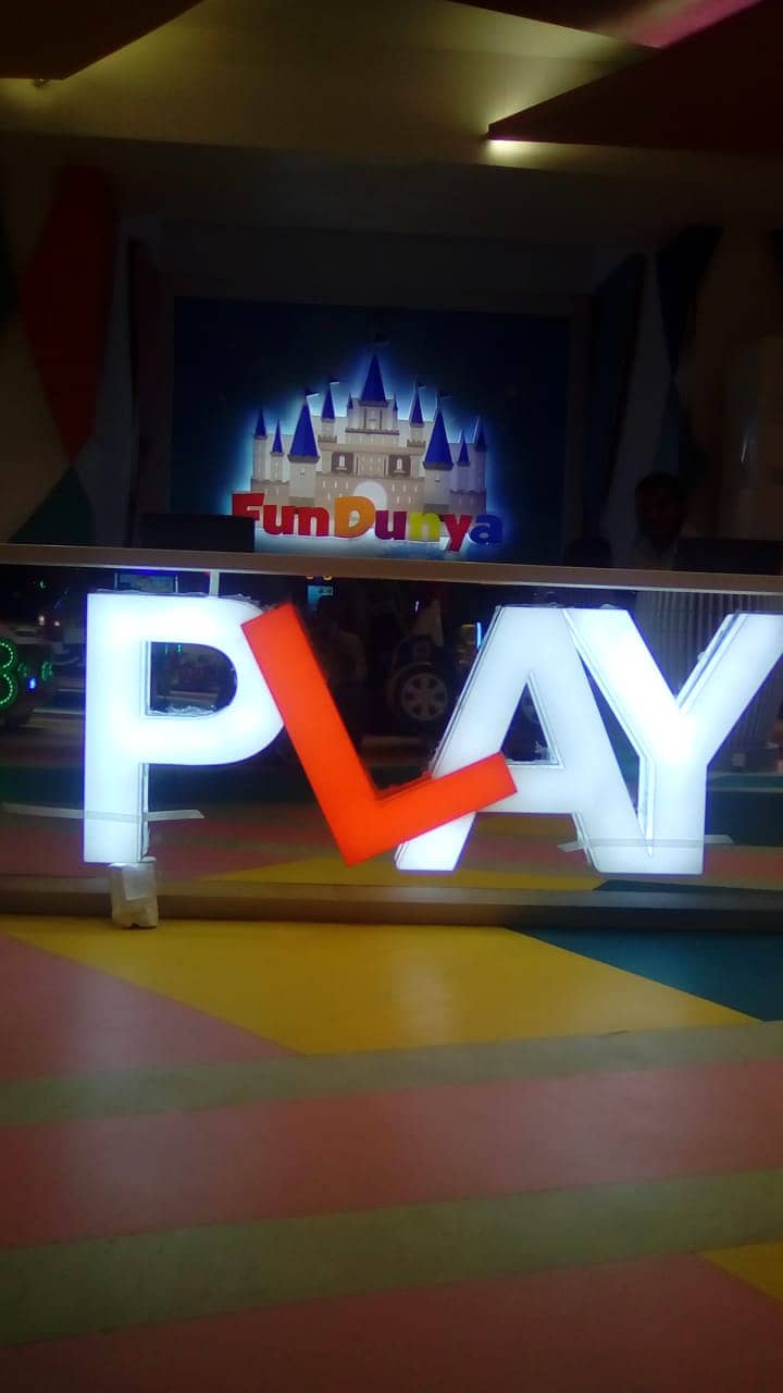 3D sign board/Vinyl Backlight Sign/Vinal pasting phone no :03234925361 9