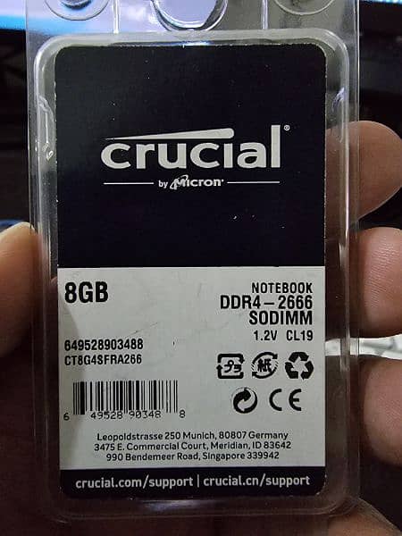 8GB Ram module Crucial DDR4 2666 0