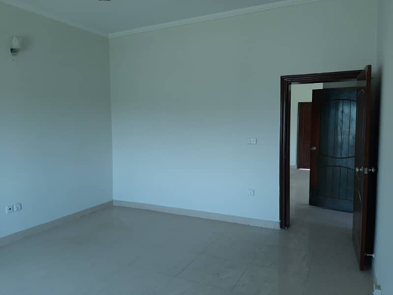 14 Marla Good Located House Available For Rent In PAF Falcon Complex Gulberg III Lahore 16