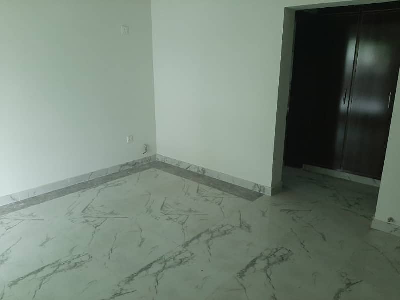 One Kanal House Of Paf Falcon Complex Near Kalma Chowk And Gulberg Iii Lahore Available For Rent 10