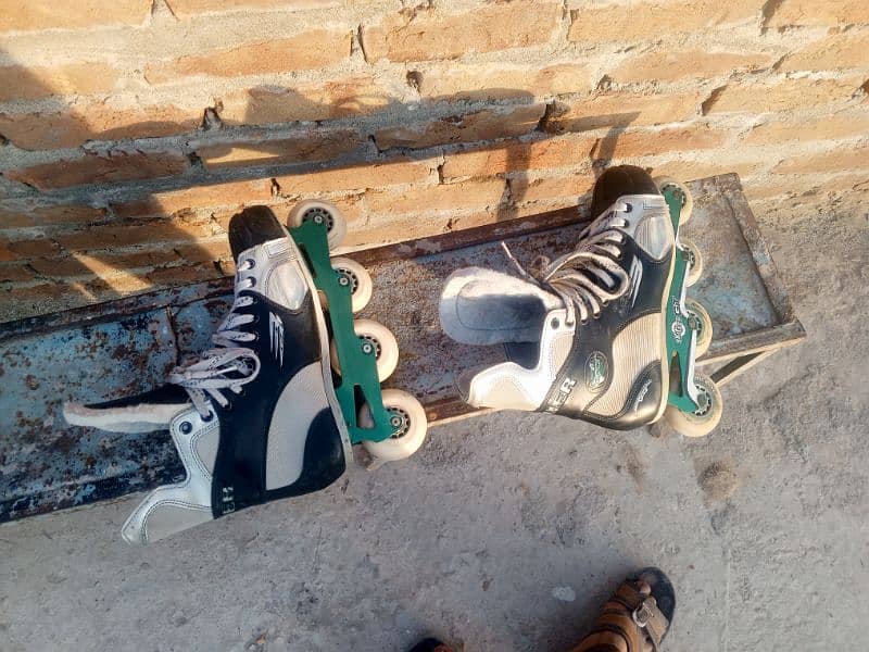 skating Shoes Good Condition 4