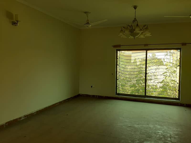 14 Marla House Of Paf Falcon Complex Near Kalma Chowk And Gulberg 3 Lahore Available For Rent 34