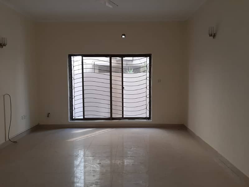 14 Marla House Of Paf Falcon Complex Near Kalma Chowk And Gulberg 3 Lahore Available For Rent 46