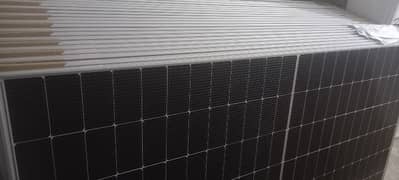 Jinko N type solar panel available