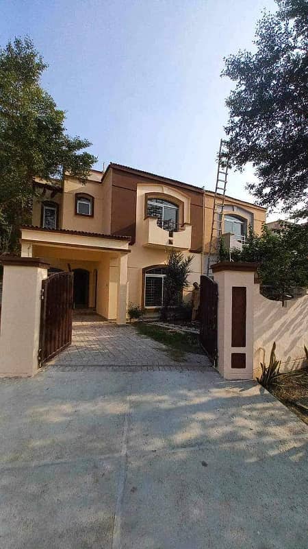 7 Marla Facing Park Eden House For Rent in Sector M-7 Block C Lake City Lahore 0