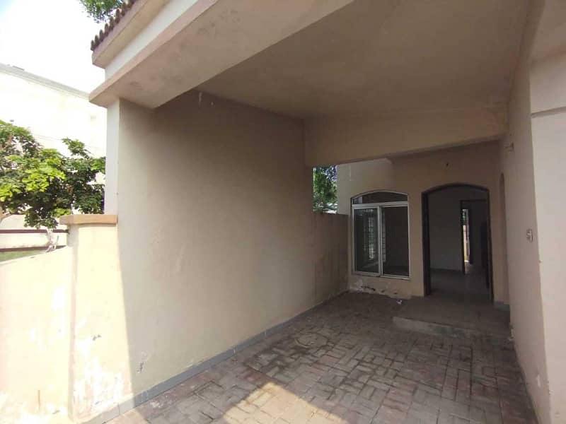 7 Marla Facing Park Eden House For Rent in Sector M-7 Block C Lake City Lahore 1