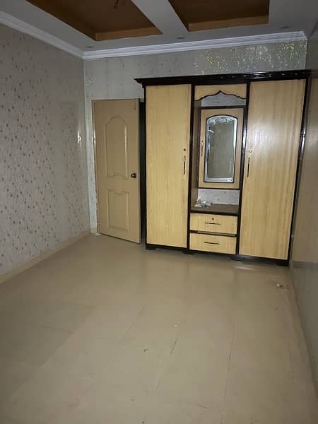 flats available for rent family and bachelors 3
