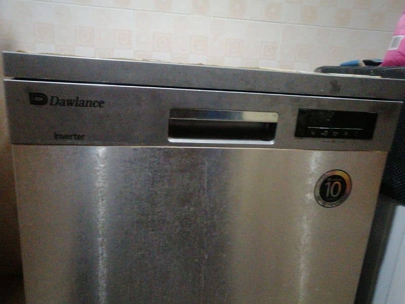 A Dawlance dishwasher 0