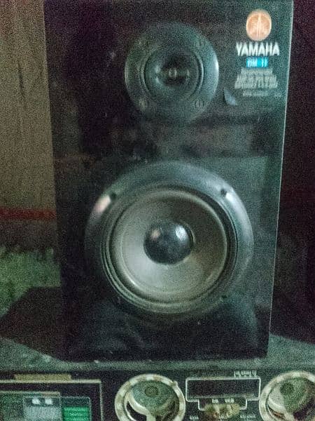 5 inch speaker good condition 0
