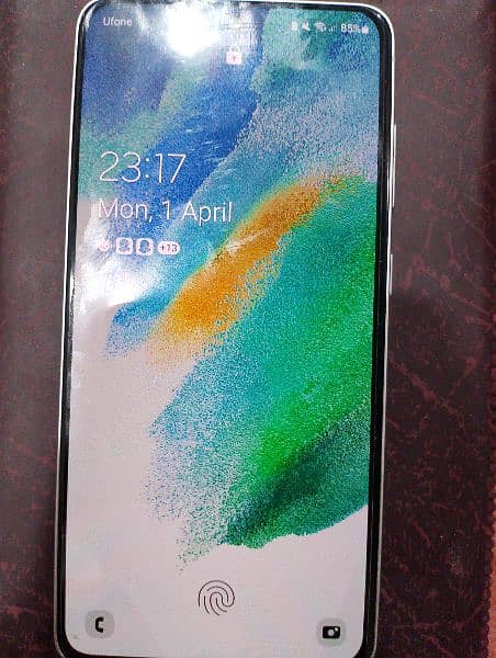Samsung Galaxy S21 FE 5g 1
