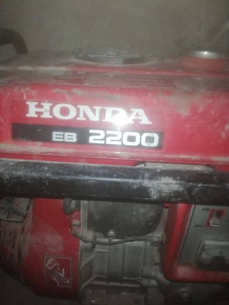 Honda 2200 2kv like new 2