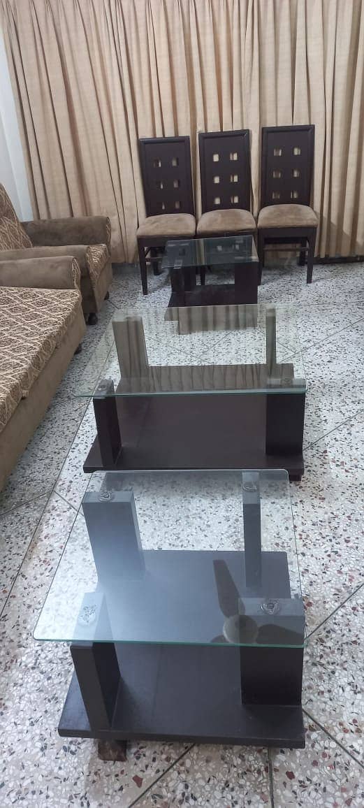 Three Centre Tables With Glass Top 3