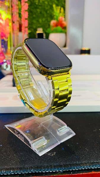 HK 9 Ultra Smartwatch | Golden Edition 1