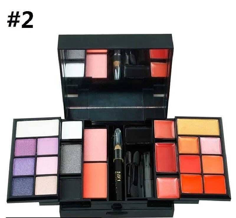All types of makeup items | accessories available at reasonable price 3