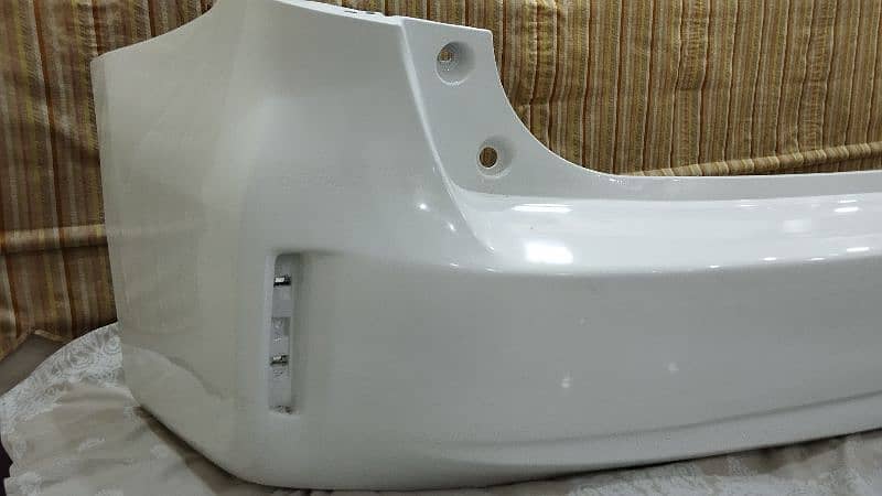 Prius Alpha back bumper / rear bumper 3