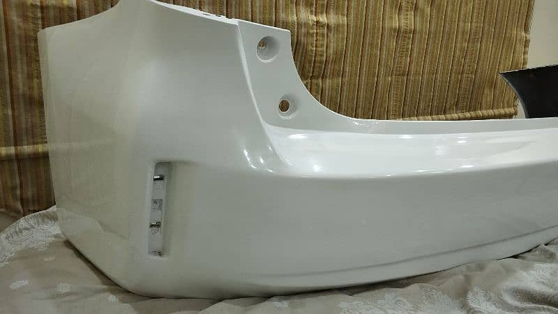 Prius Alpha back bumper / rear bumper 11