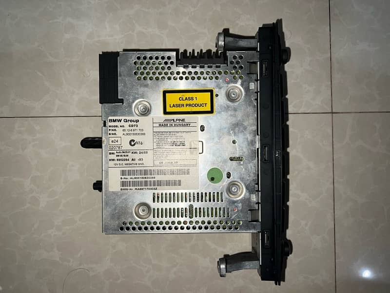 BMW E90 CD RADIO PLAYER 0