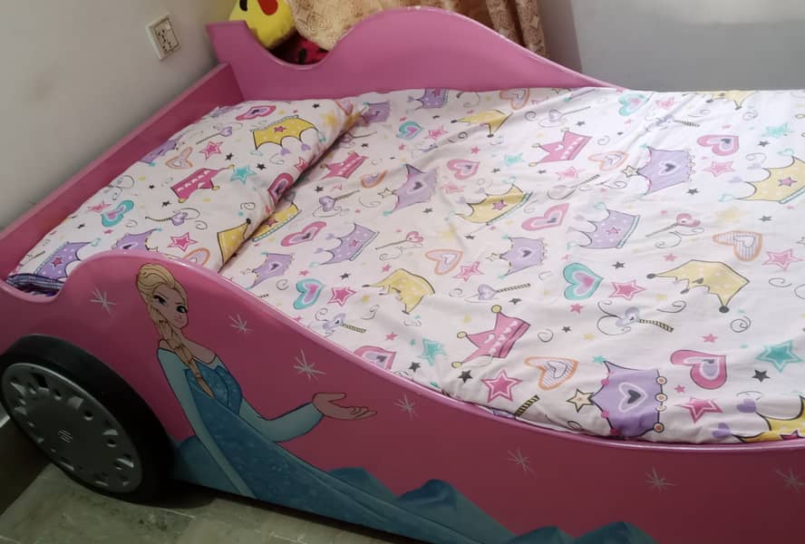 Kids Single Bed (Car Shape) 1