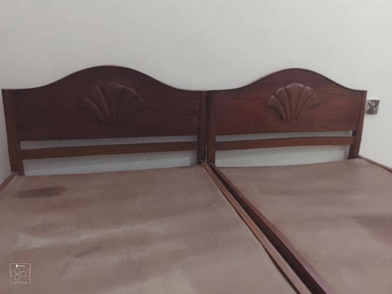 three single wooden bed 1