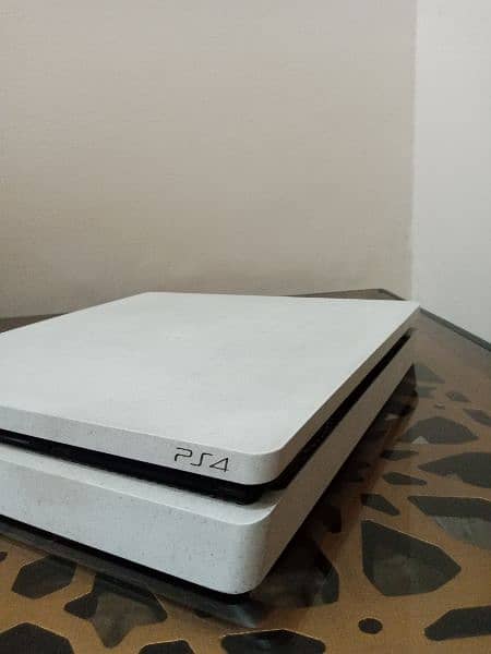 PS4 slim 500gb white glacier with box 2