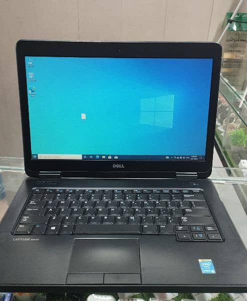 Dell core i5 4th Gen 8/500 GB HDD 0