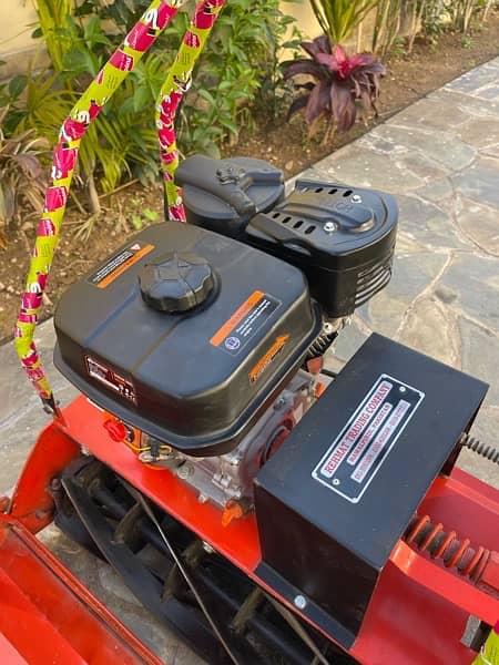 Lawn mower/Grass cutter just like new 4