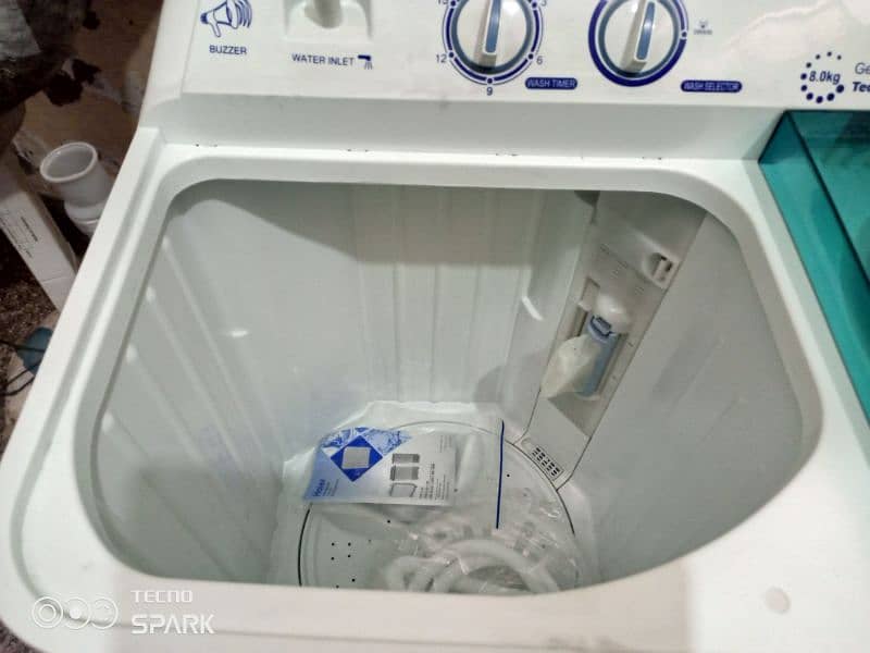 New washing machin twin tub semi automatic 3