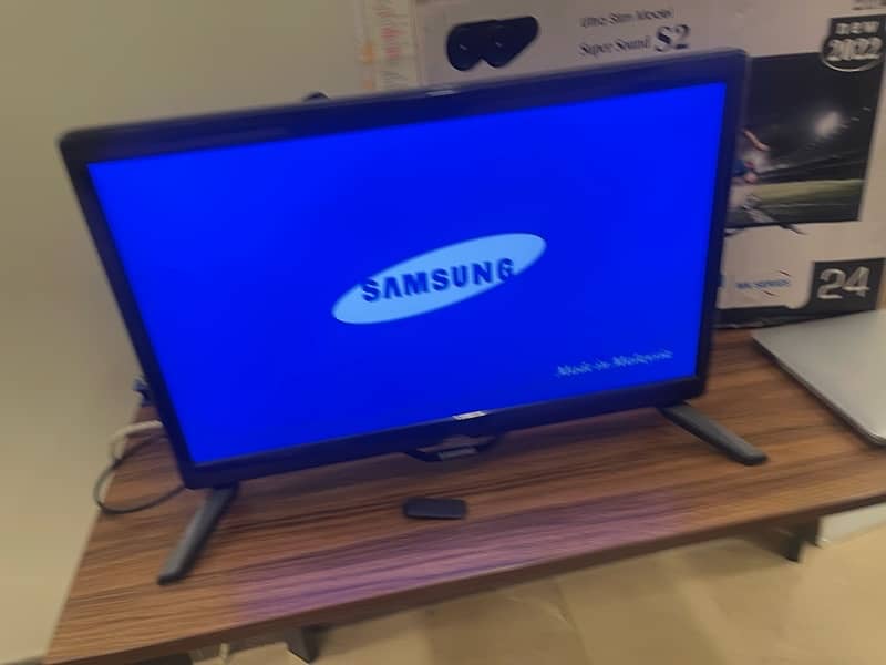 Samsung 24’inch FULL HD TV 5