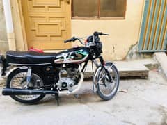 Honda 125 Condition10/8 VIP number all ok