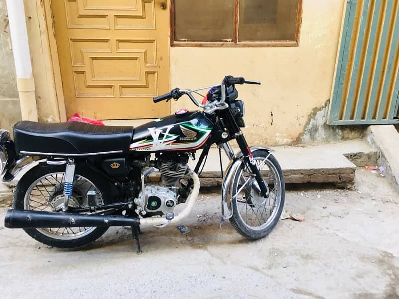 Honda 125 Condition10/8 VIP number all ok 0