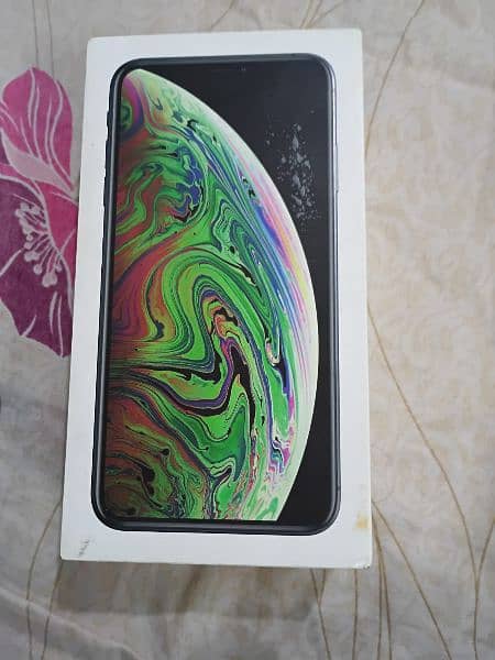 iphone xs max 64gb Physical sim pta approved with box . 0