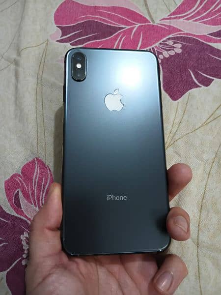 iphone xs max 64gb Physical sim pta approved with box . 13