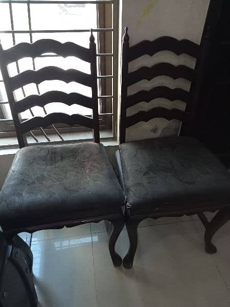 6 pure wood chair set (urgent sell). 1