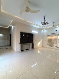 27 Marla lower portion Available For Rent In Lake City Sector M3