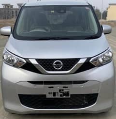 nissan dayz X top of the line  (0336-8633446)