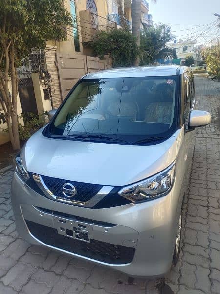 nissan dayz X top of the line  (0336-8633446) 13