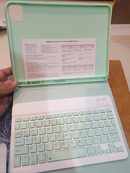 Ipad 10th Gen 10.9, Air 1, Air 2, Air 4, Air 5, pro 9.7 Keyboard Case 5