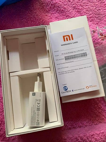 Xiaomi Mi 11 light 5g. 8+3/256 5