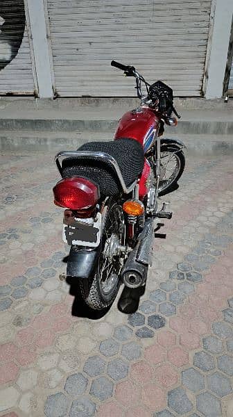 Honda 125 2022 4