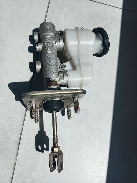 Mehran Master Brake Cylinder 3