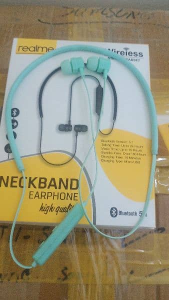 LAT BRANDED NECKBAND BLUETOOTH 3