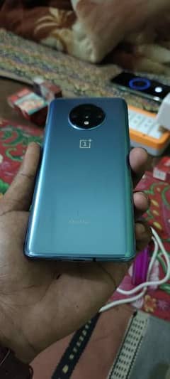 One Plus 7t 8/128