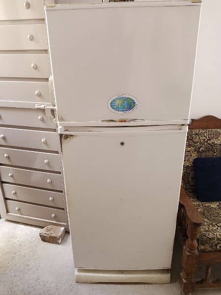 SANYO Refrigerator 6
