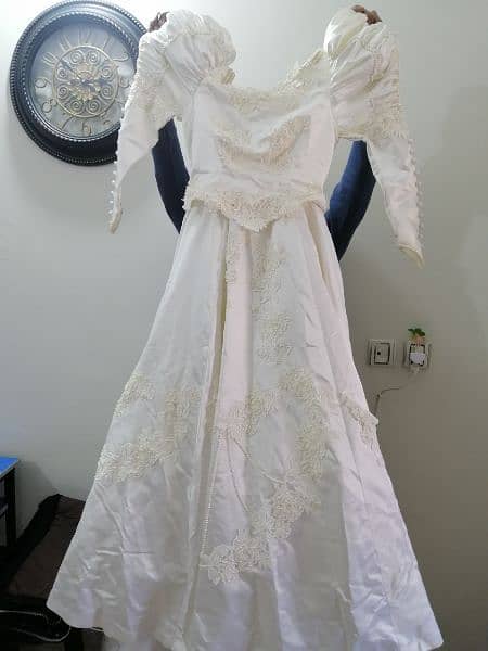 Reet Veil Bridal Dress 5