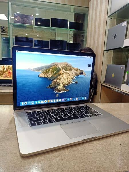 Apple MacBook Pro air all models available 4