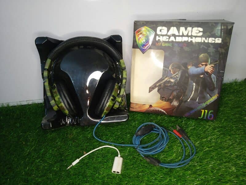 Gaming headphones with RGB Light for phone, pc and laptop 4