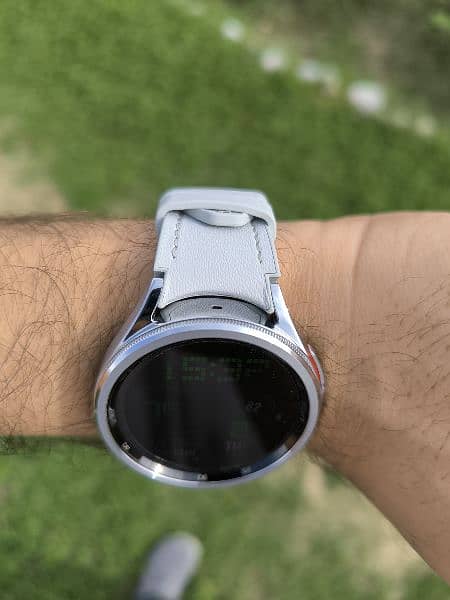 Samsung Galaxy Watch 6 Classic 2
