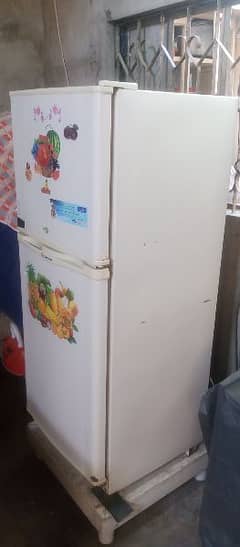 Dawlance fridge argent sale