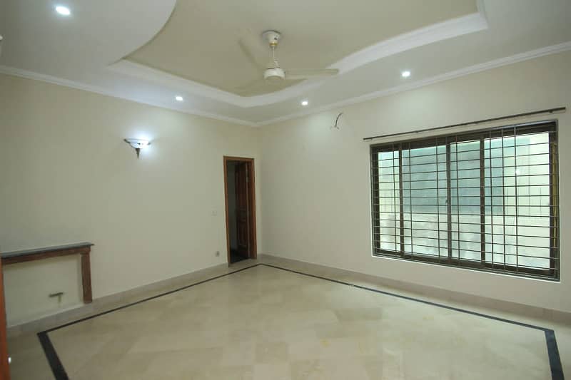 1 Kanal Lower Portion For Rent in DHA Phase 1 10