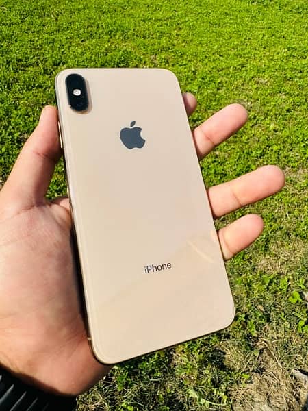 IPhone XS MAX 64GB PTA Approved 6
